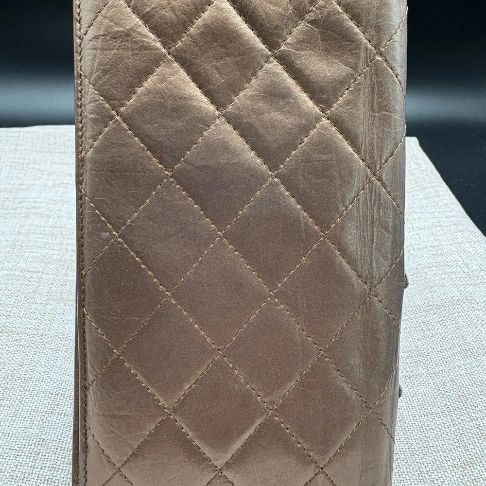 CHANEL Quilted CC Continental Wallet in Metallic Bronze-Taupe